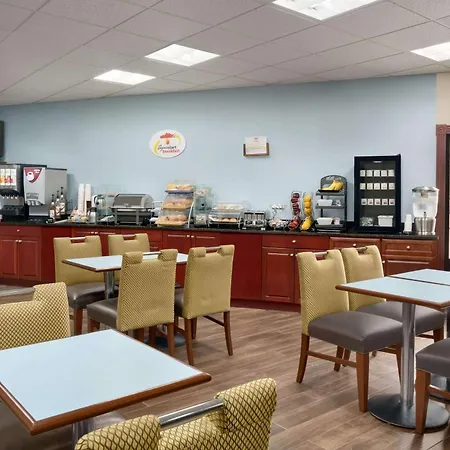 Super 8 By Wyndham West Greenwich/Providence-2
