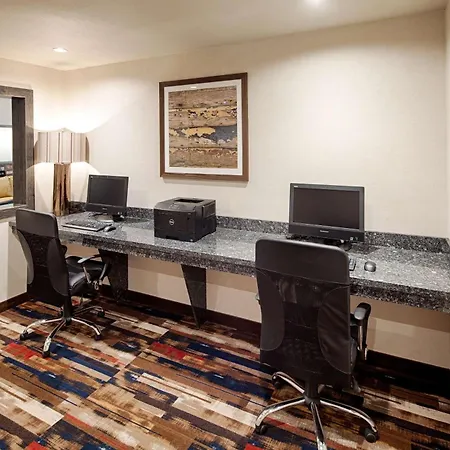 Red Lion Ridgewater Inn & Suites Polson-2