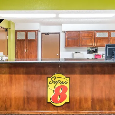 Super 8 By Wyndham Harlingen Tx-2