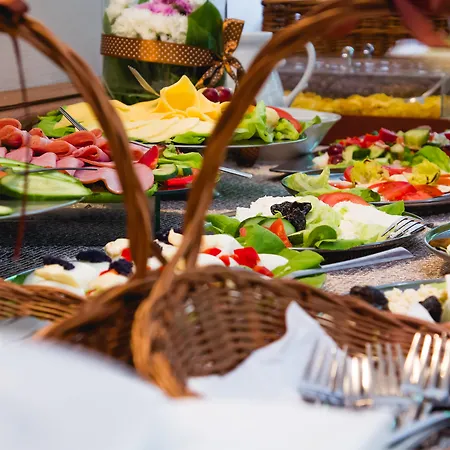 Hotel Diament Economy Gliwice-2