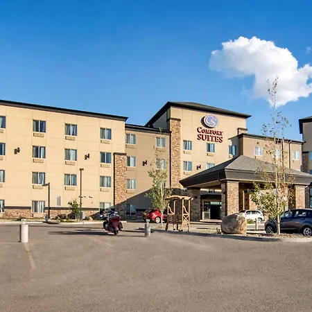 Comfort Suites Saskatoon Arena-2