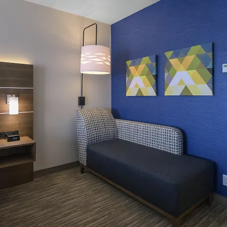 Holiday Inn Express Hotel & Suites North Bay By Ihg-3