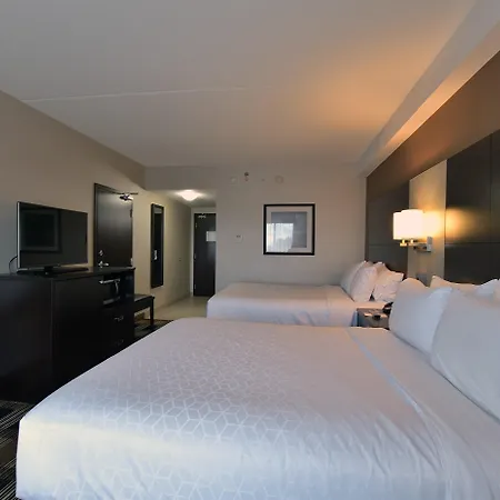 Holiday Inn Express & Suites Ottawa East-Orleans By Ihg-3