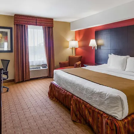 Best Western Plus Bowmanville-2