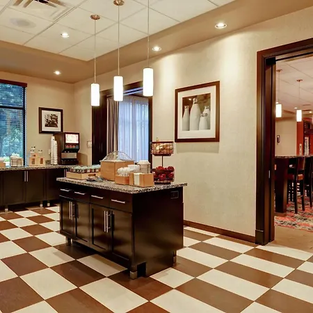 Hampton Inn By Hilton Chilliwack-3
