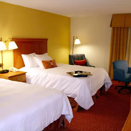 Hampton Inn Clarksville-2