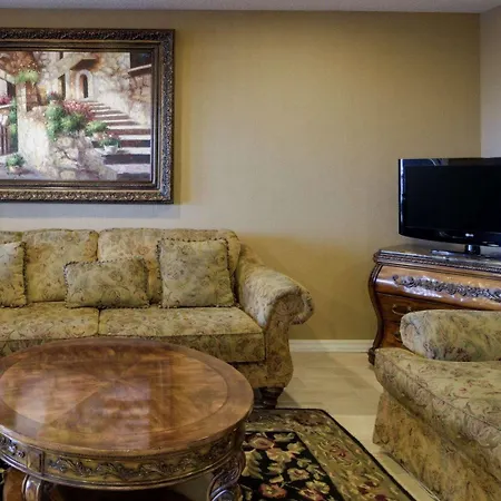 Quality Inn Russellville I-40-2