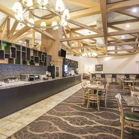 Mountain Valley Inn & Suites-2