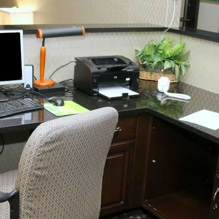 Hampton Inn Williamston-3