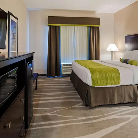 Best Western Plus Denver City Hotel & Suites-3
