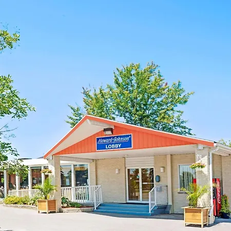 Howard Johnson By Wyndham Lindsay-2