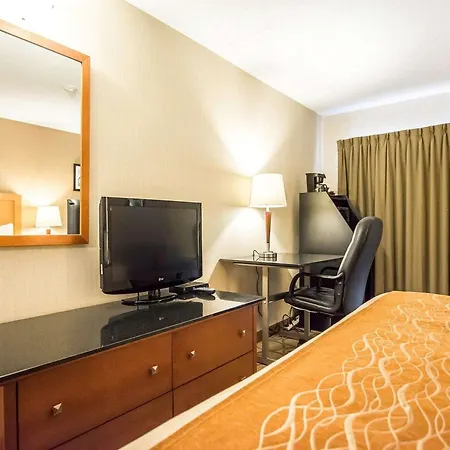Comfort Inn Kirkland Lake-3