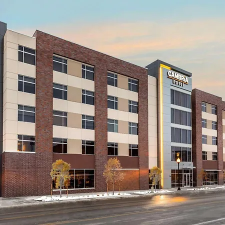 Cambria Hotel Omaha Downtown-2