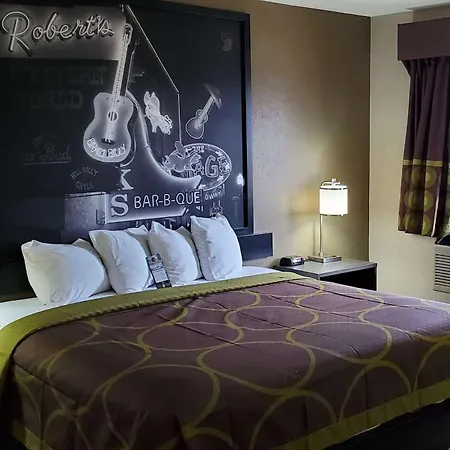 Super 8 By Wyndham Paris-3