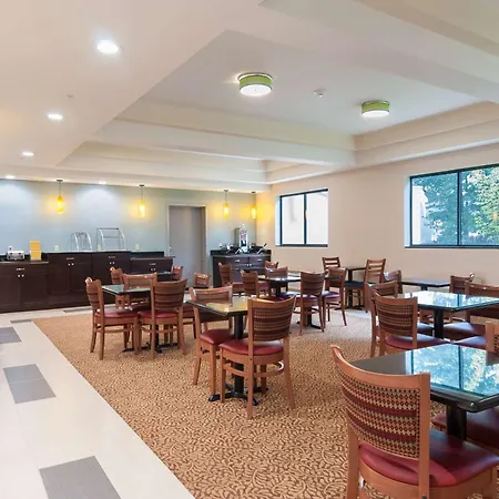 Days Inn By Wyndham Tamworth-3
