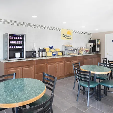 Days Inn By Wyndham Newberry South Carolina-3