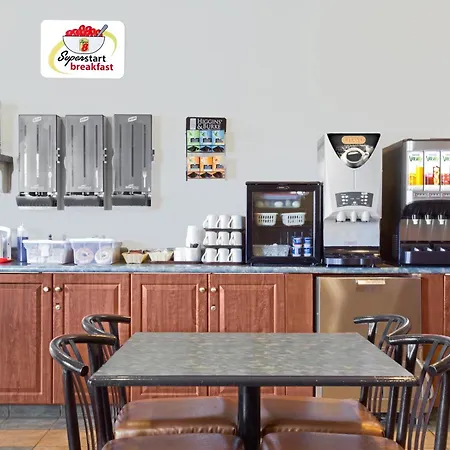 Super 8 By Wyndham Portage La Prairie Mb-3