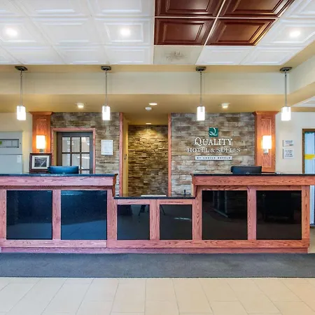Quality Hotel & Suites Gander-2