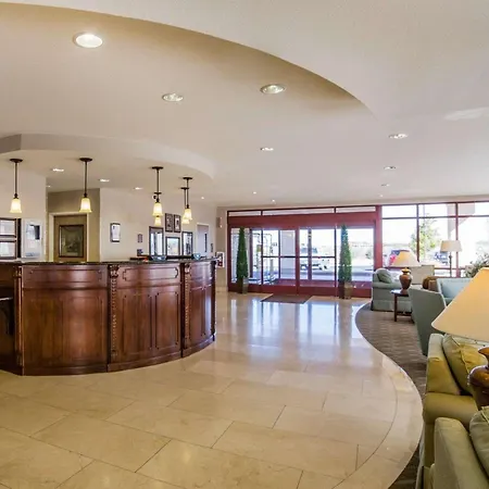 Comfort Suites Fernley-2