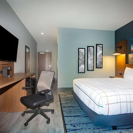 La Quinta Inn & Suites By Wyndham Oxford-2