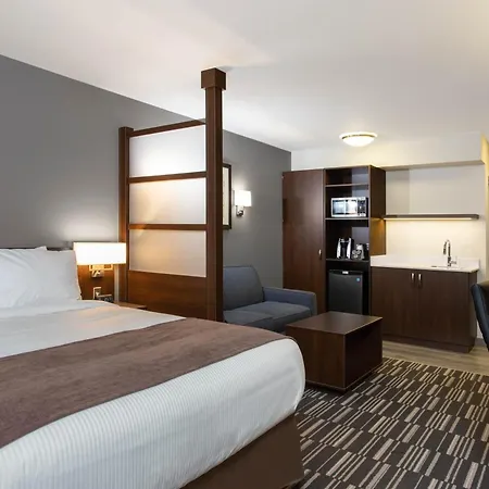 Microtel Inn & Suites By Wyndham Portage La Prairie-3