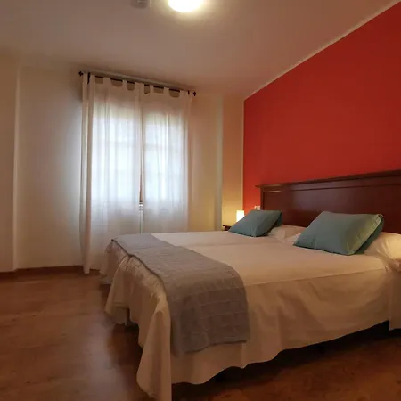 Hotel El Trasgu-3