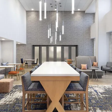 Hampton Inn & Suites St Charles Old Town Area, Mo-2