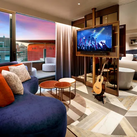 Hard Rock Hotel Madrid-3