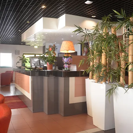 Green Hotel-3