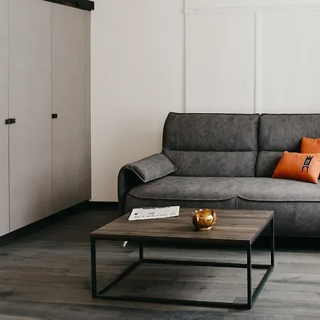 Nepomuk Rooms-3