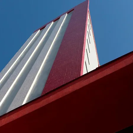 P1 Hotel-2