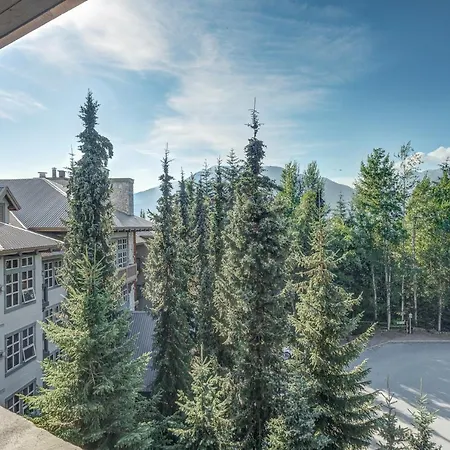 Blackcomb Springs Suites By Clique-2