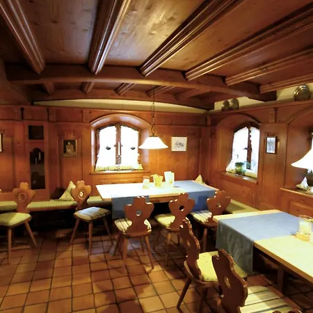 Landgasthof Blaue Traube-2