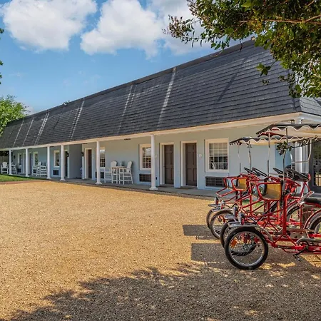 The Chesapeake Inn-2
