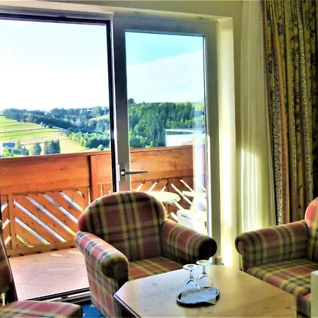 Hotel - Café - Konditorei Schröckmayr-Kastner-2
