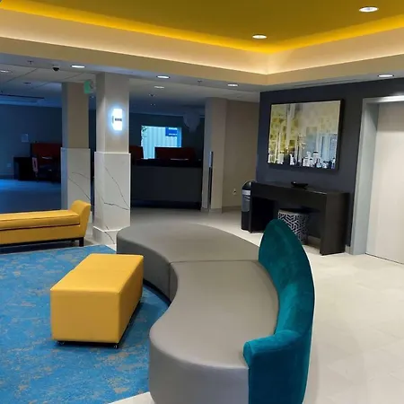 La Quinta Inn By Wyndham Lynnwood-2