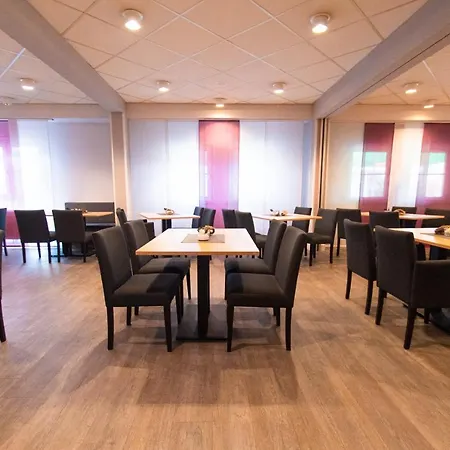Taste Hotel Hockenheim-3