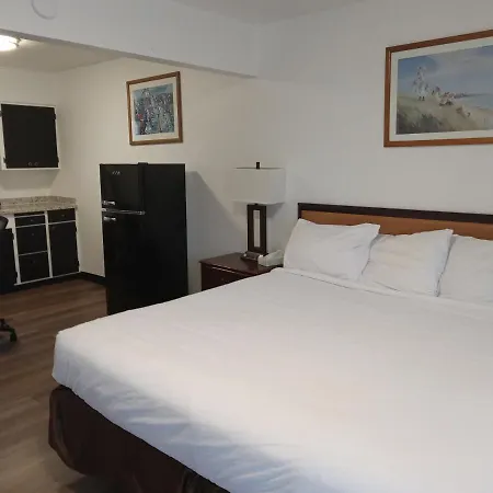 Blue Coast Inn & Suites-3