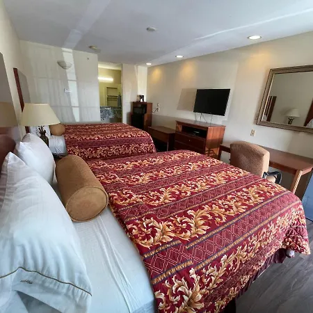 Riviera Inn And Suites-3