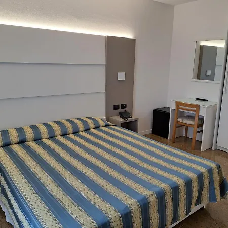 Hotel Consuelo-2