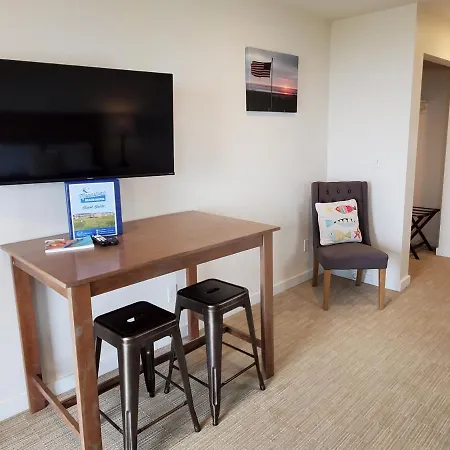 Moonstone Beach Motel-2