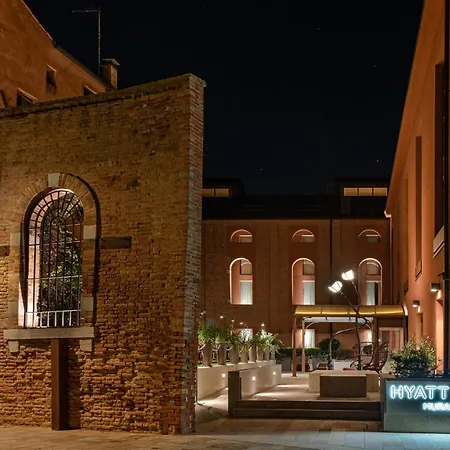 Hyatt Centric Murano Venice-3