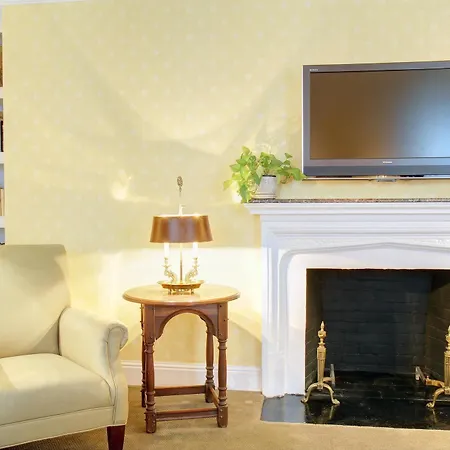 Roger Smith Hotel-3