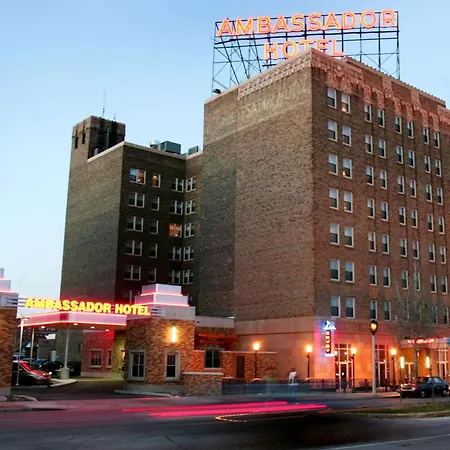 Ambassador Hotel Milwaukee, Trademark Collection By Wyndham-3
