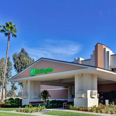 Holiday Inn Hotel & Suites Anaheim By Ihg-2