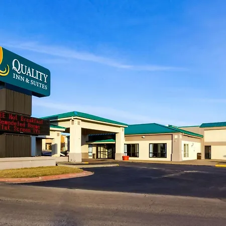 Quality Inn & Suites Moline Airport-3