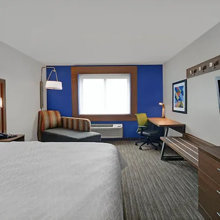 Holiday Inn Express Marshall By Ihg-2