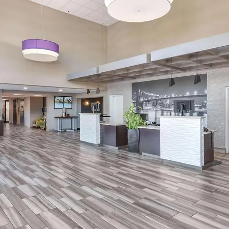 La Quinta By Wyndham Clifton/Rutherford-2