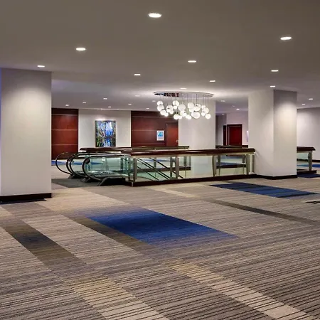 Hyatt Regency Vancouver-3