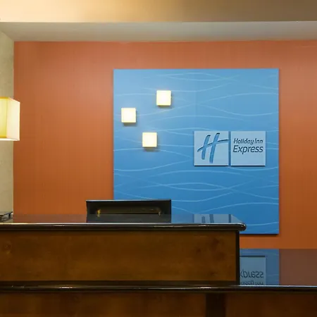 Holiday Inn Express Hotel & Suites Wauseon By Ihg-3
